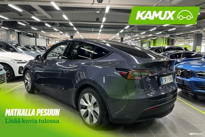 Tesla Model Y Long Range Dual Motor AWD 2023, photo 4/7