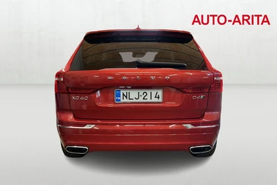 Volvo XC60 D4 AWD Inscription aut 2019, photo 4/24