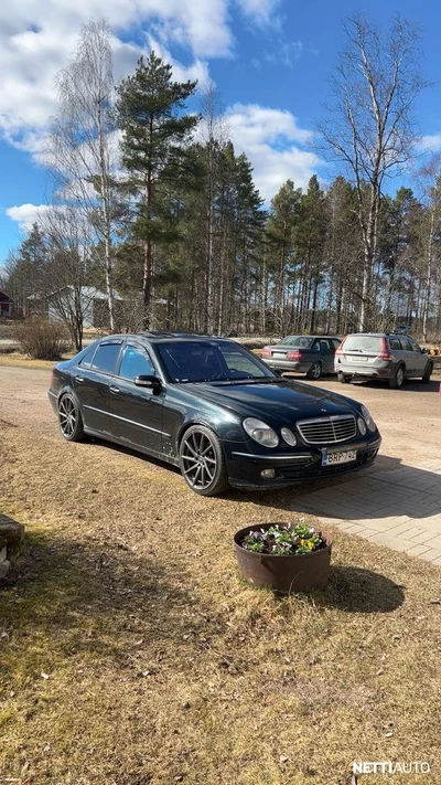 Mercedes-Benz E 270 CDI 2003, kuva 6/7