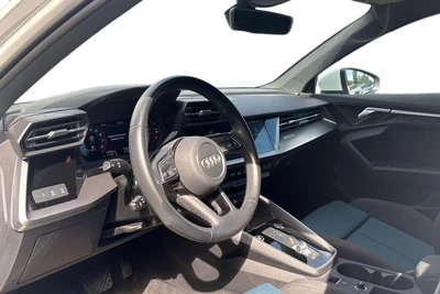 Audi A3 2023, photo 3/3