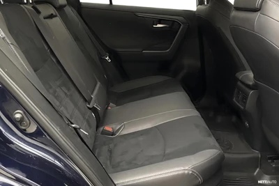 Toyota RAV4 2024, photo 5/9