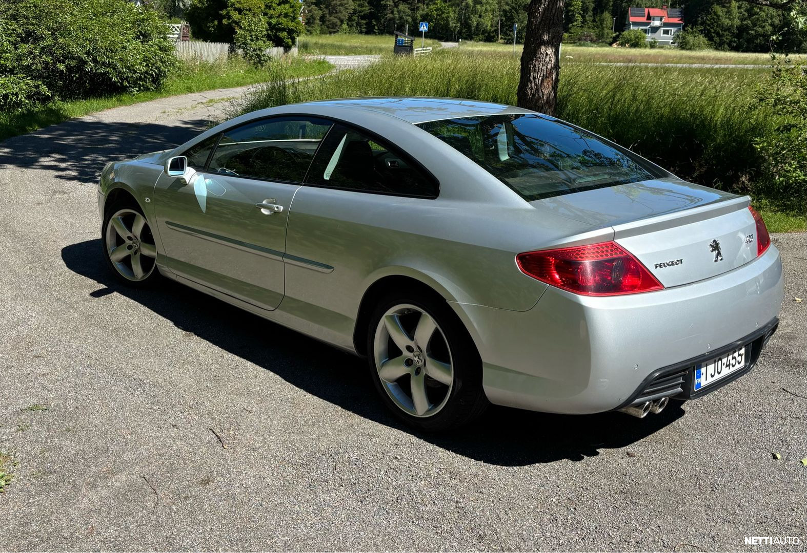 Peugeot 407