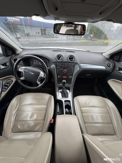 Ford Mondeo 2011, photo 8/8