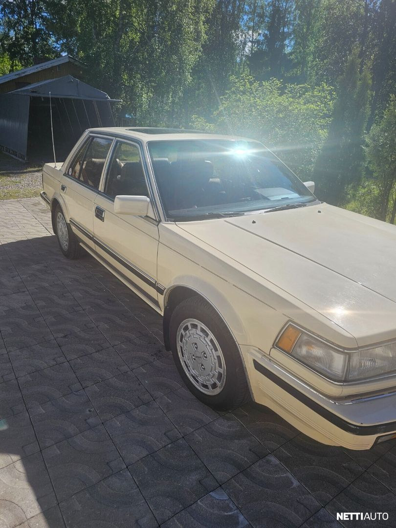 Nissan Maxima