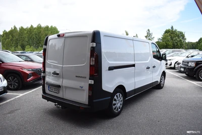 Renault Trafic 2021, photo 2/8