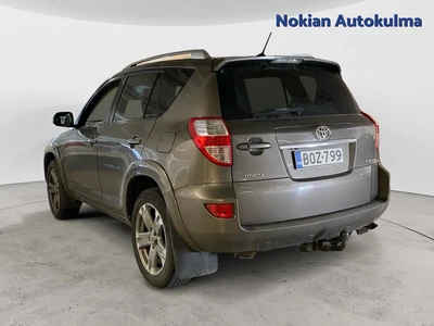 Toyota RAV4 2010, kuva 4/13