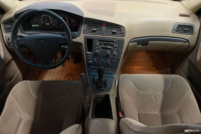 Volvo S60 2002, photo 7/21