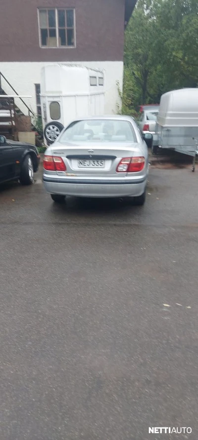 Nissan Almera 2000, kuva 4/8