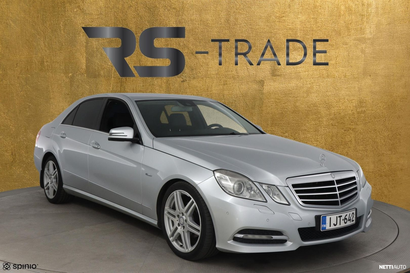 Mercedes-Benz E
