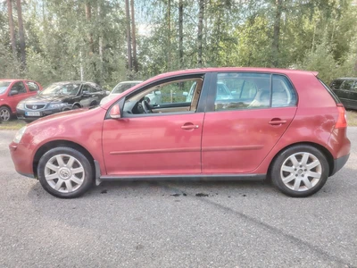 Volkswagen Golf 2005, photo 6/26