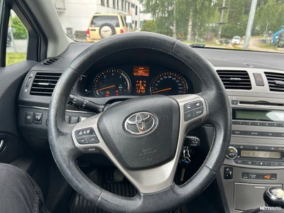 Toyota Avensis 2010, kuva 4/11