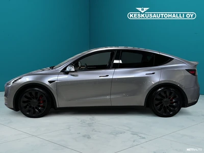 Tesla Model Y Performance 2023, photo 3/26