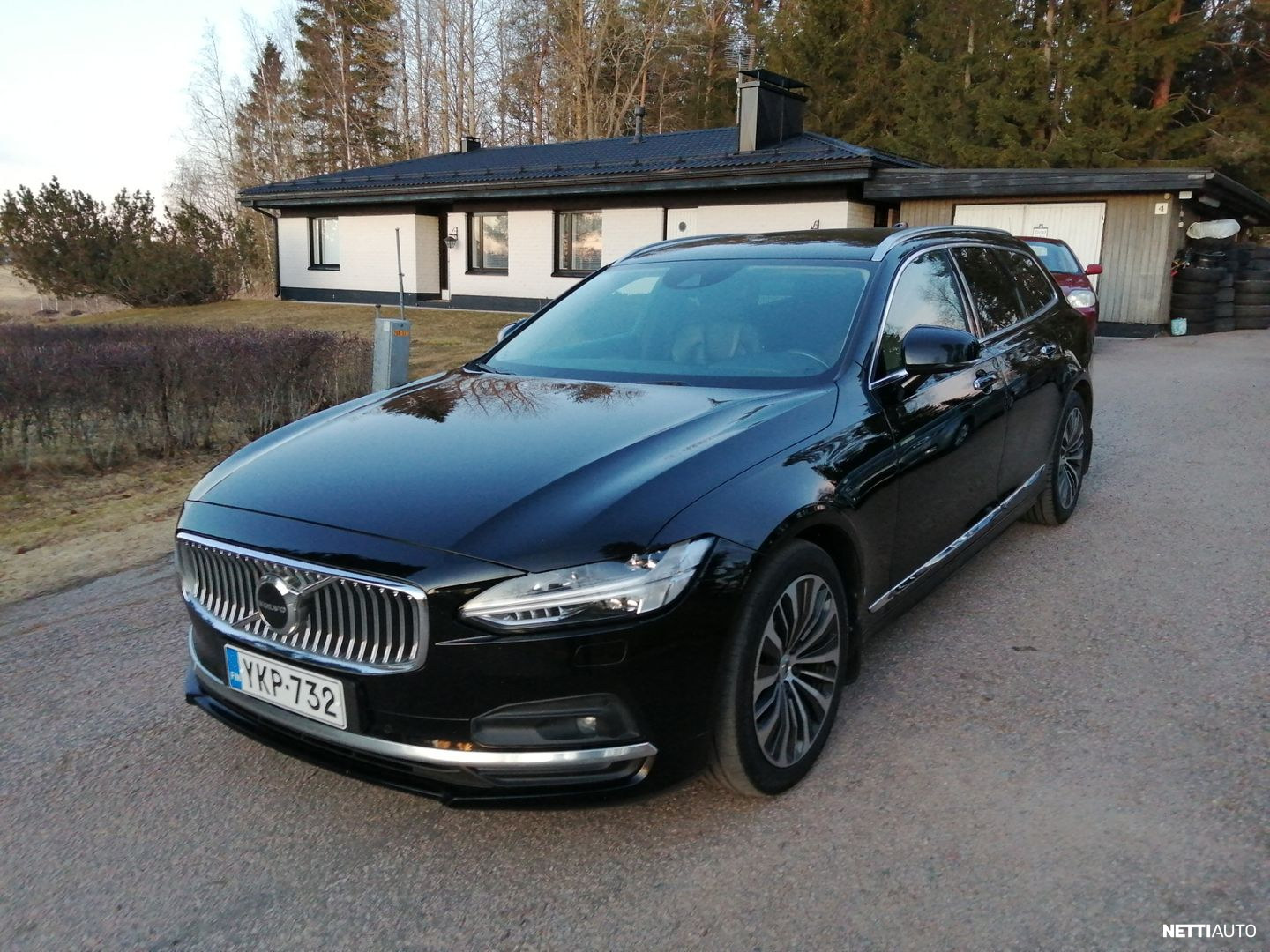 Volvo V90