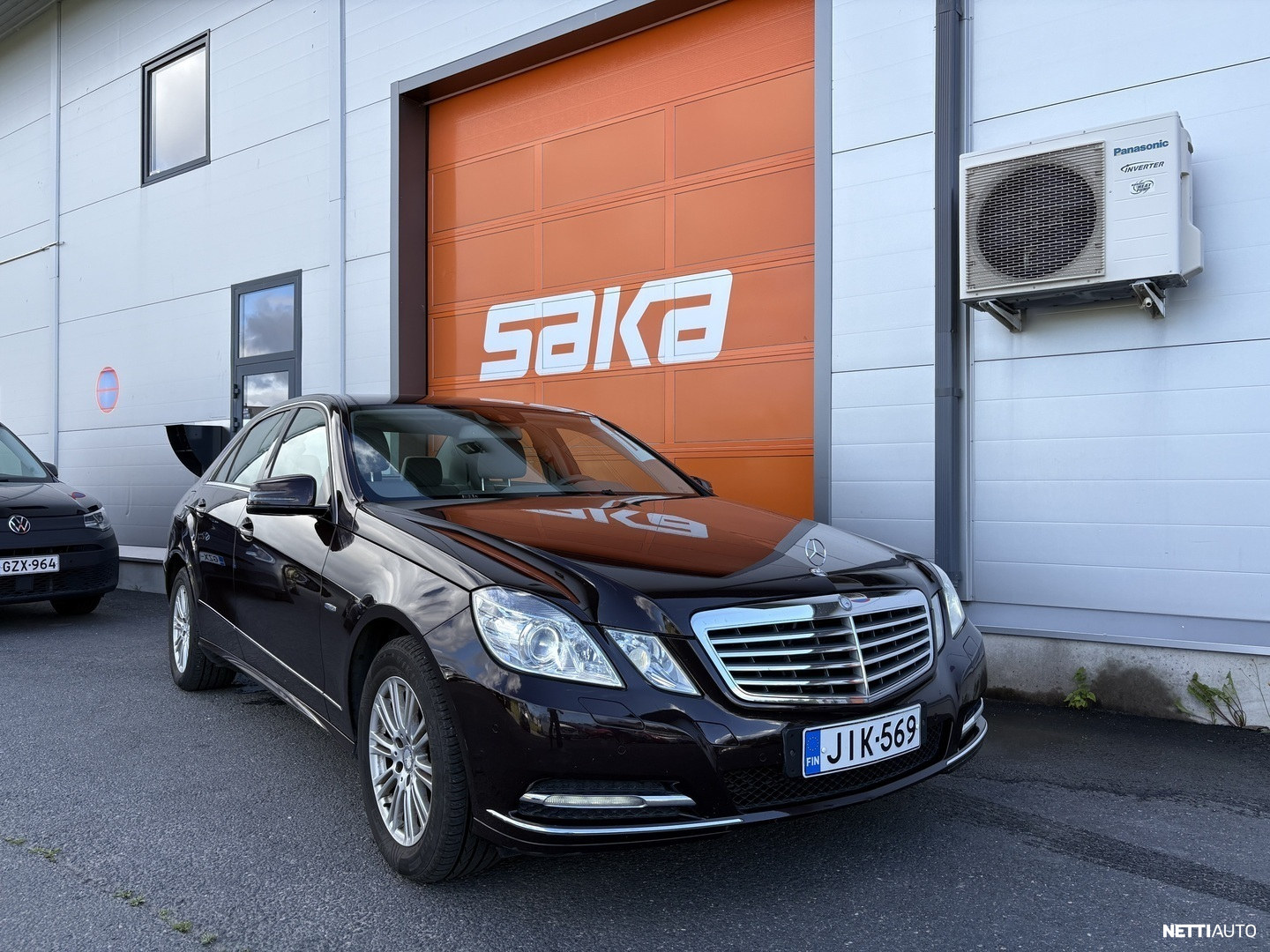 Mercedes-Benz E