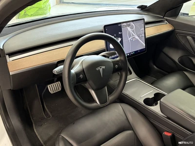 Tesla Model 3 Performance Dual Motor AWD 2021, photo 5/9