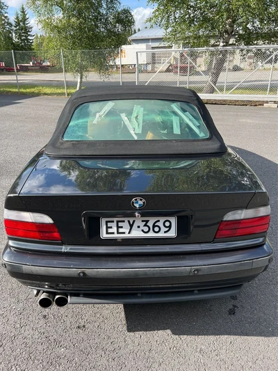 BMW 325 1993, kuva 7/20