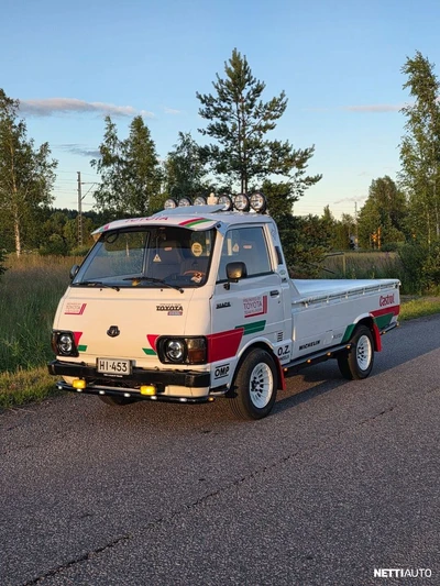 Toyota Hiace Hiace 1983, photo 1/10