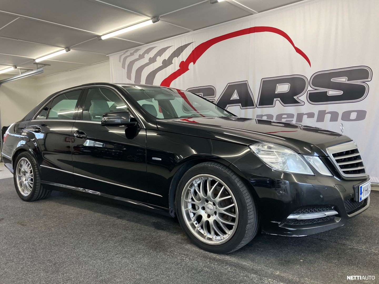Mercedes-Benz E
