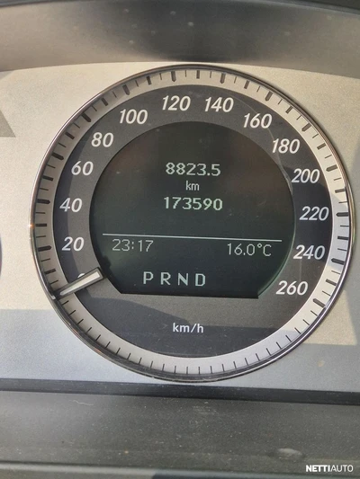 Mercedes-Benz GLK 2012, kuva 2/4