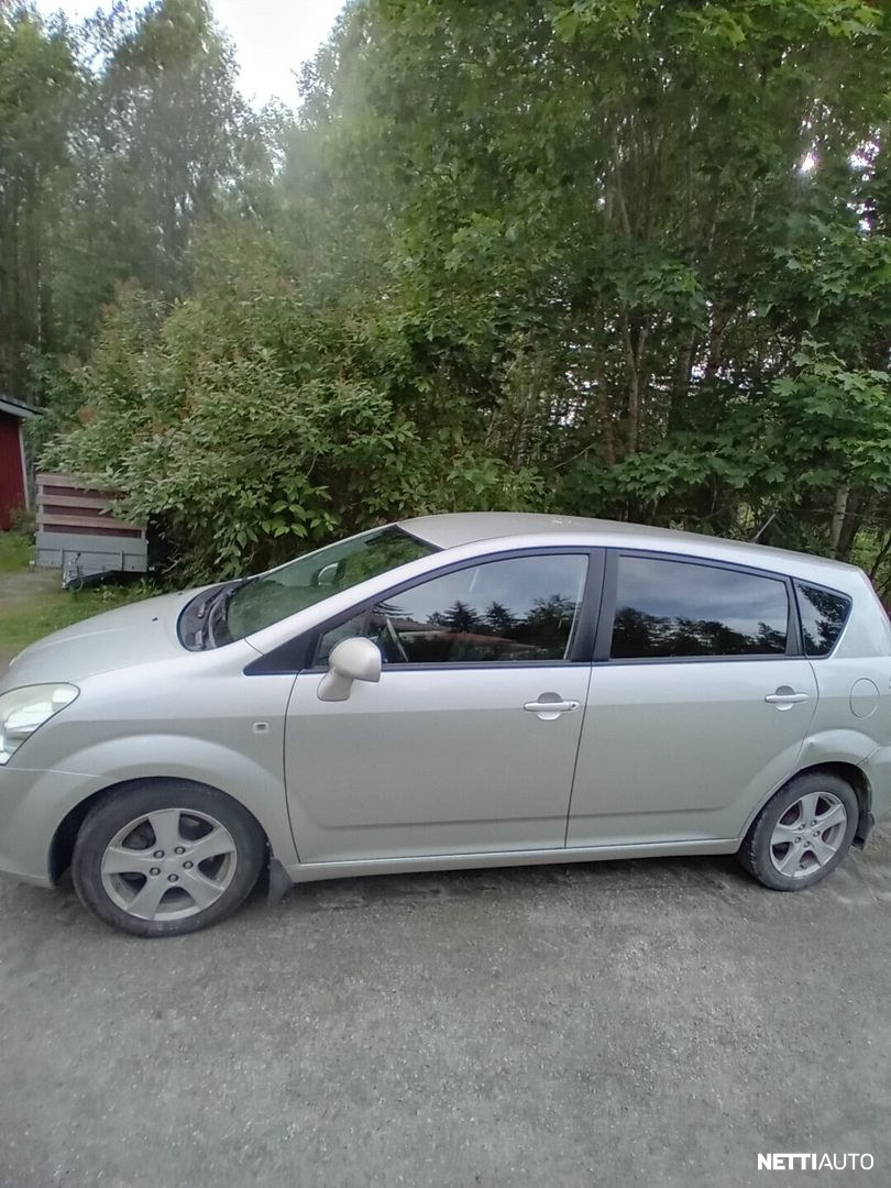 Toyota Corolla Verso
