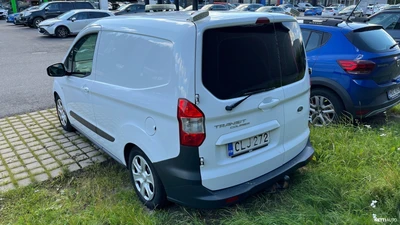 Ford Transit Courier 2018, photo 2/8