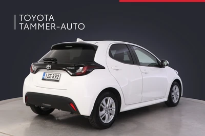 Toyota Yaris 1,5 Hybrid Active 2021, photo 7/17