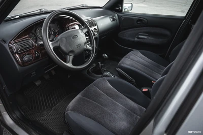 Ford Escort 1,6i Classic STW 2000, kuva 7/19