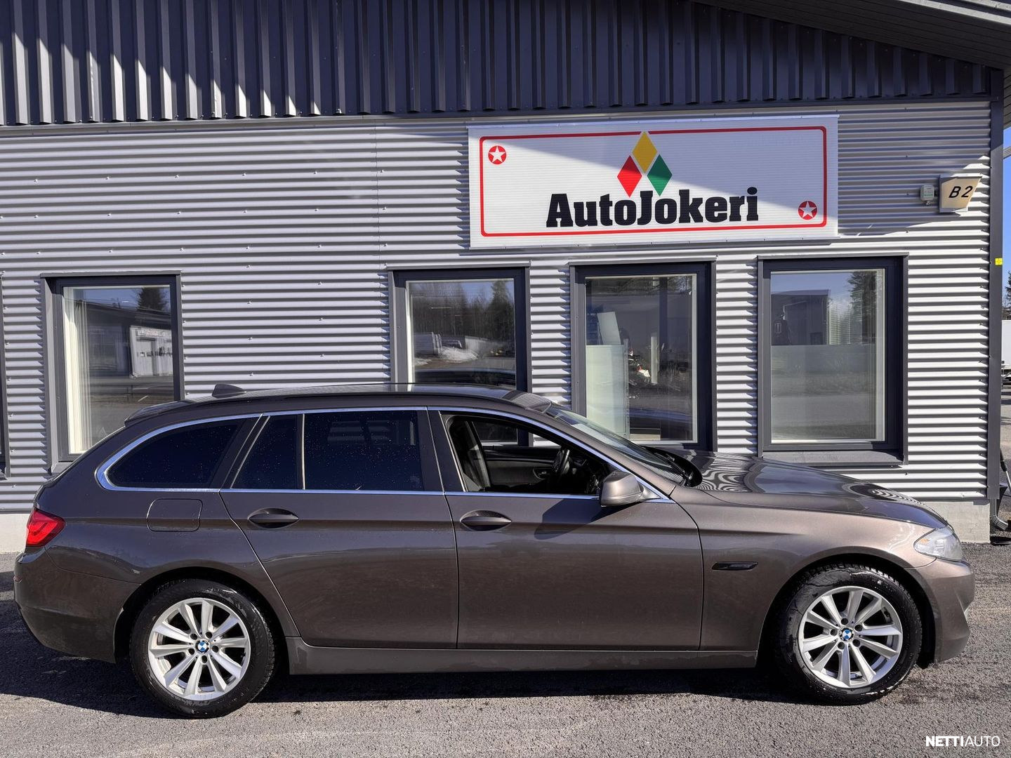 BMW 520