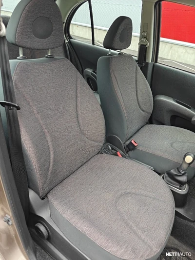 Nissan Micra 2006, kuva 5/10