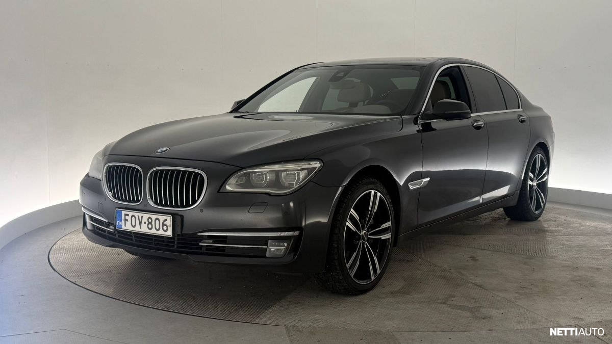 BMW 750