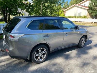 Mitsubishi Outlander 2013, kuva 4/12