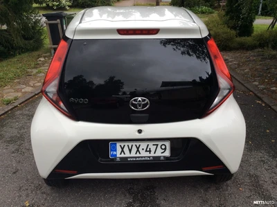 Toyota Aygo 1,0 VVT-i Launch Edition 5ov 2018, kuva 5/17