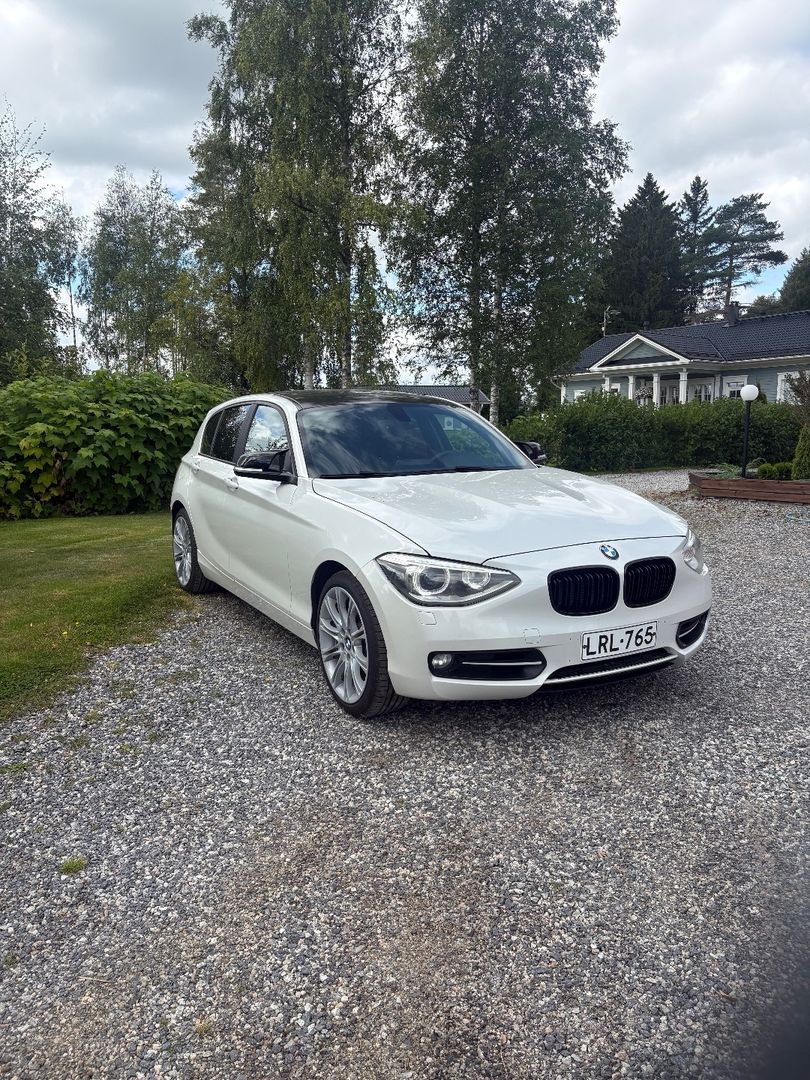 BMW 120