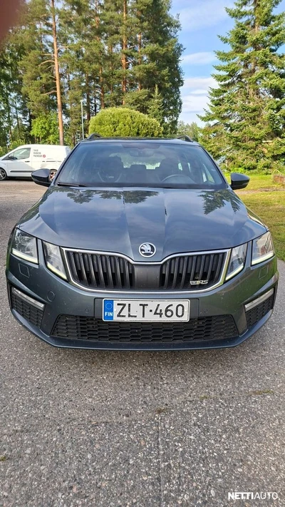 Skoda Octavia 2018, photo 2/17
