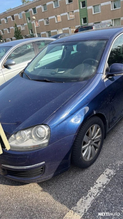Volkswagen Jetta 2009, kuva 6/17