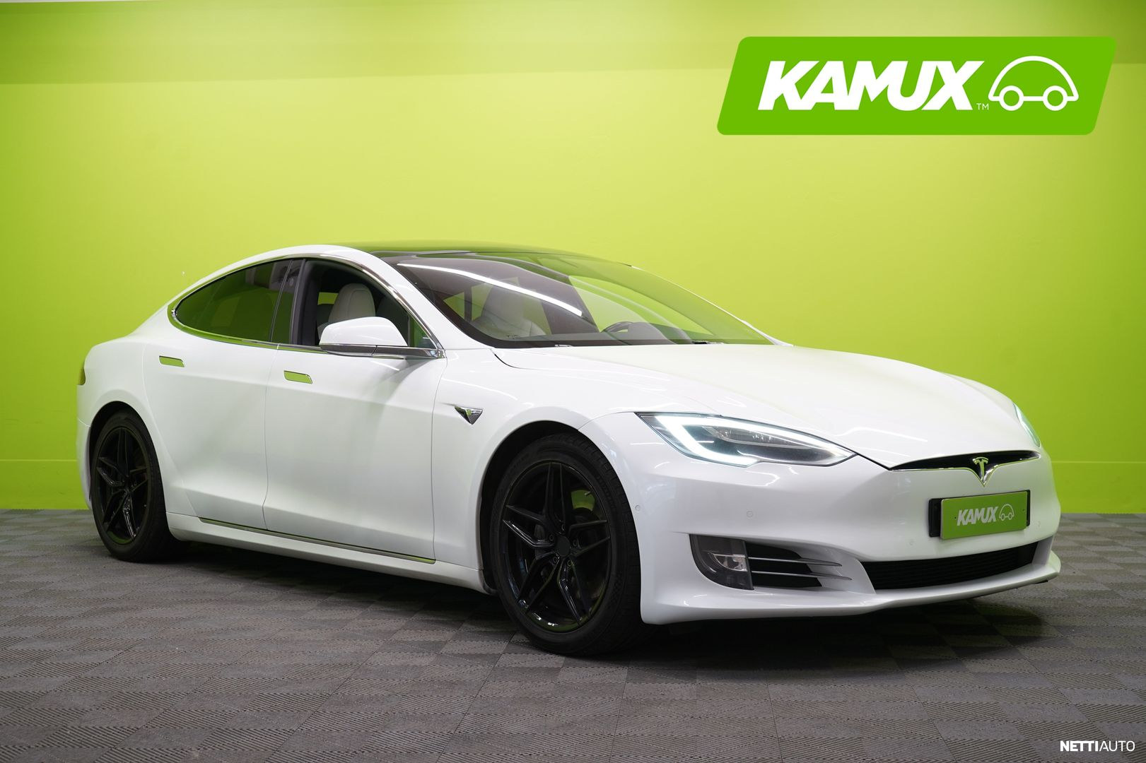 Tesla Model S