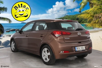 Hyundai i20 1,2 5MT Classic 2015, photo 4/31