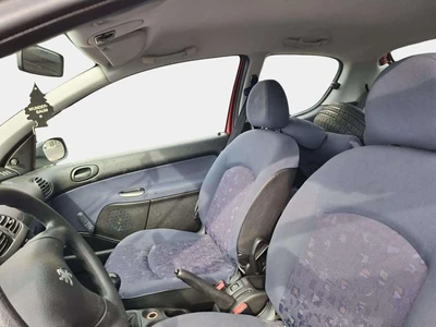 Peugeot 206 2D HATCHBACK 206 1.3I 2000, kuva 6/9