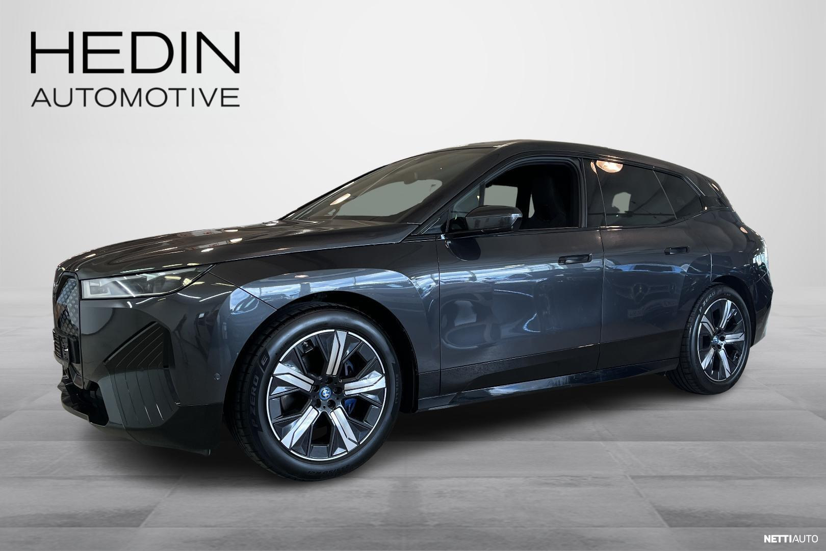 BMW iX