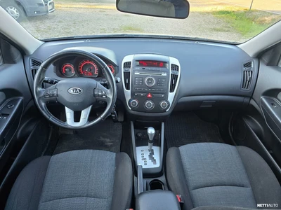Kia Ceed 1,6 CRDi EX SW A/T 2010, kuva 5/12