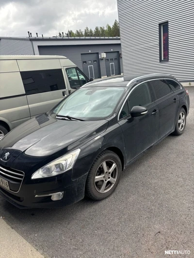 Peugeot 508 SW Active HDi 115 FAP 2012, photo 2/14