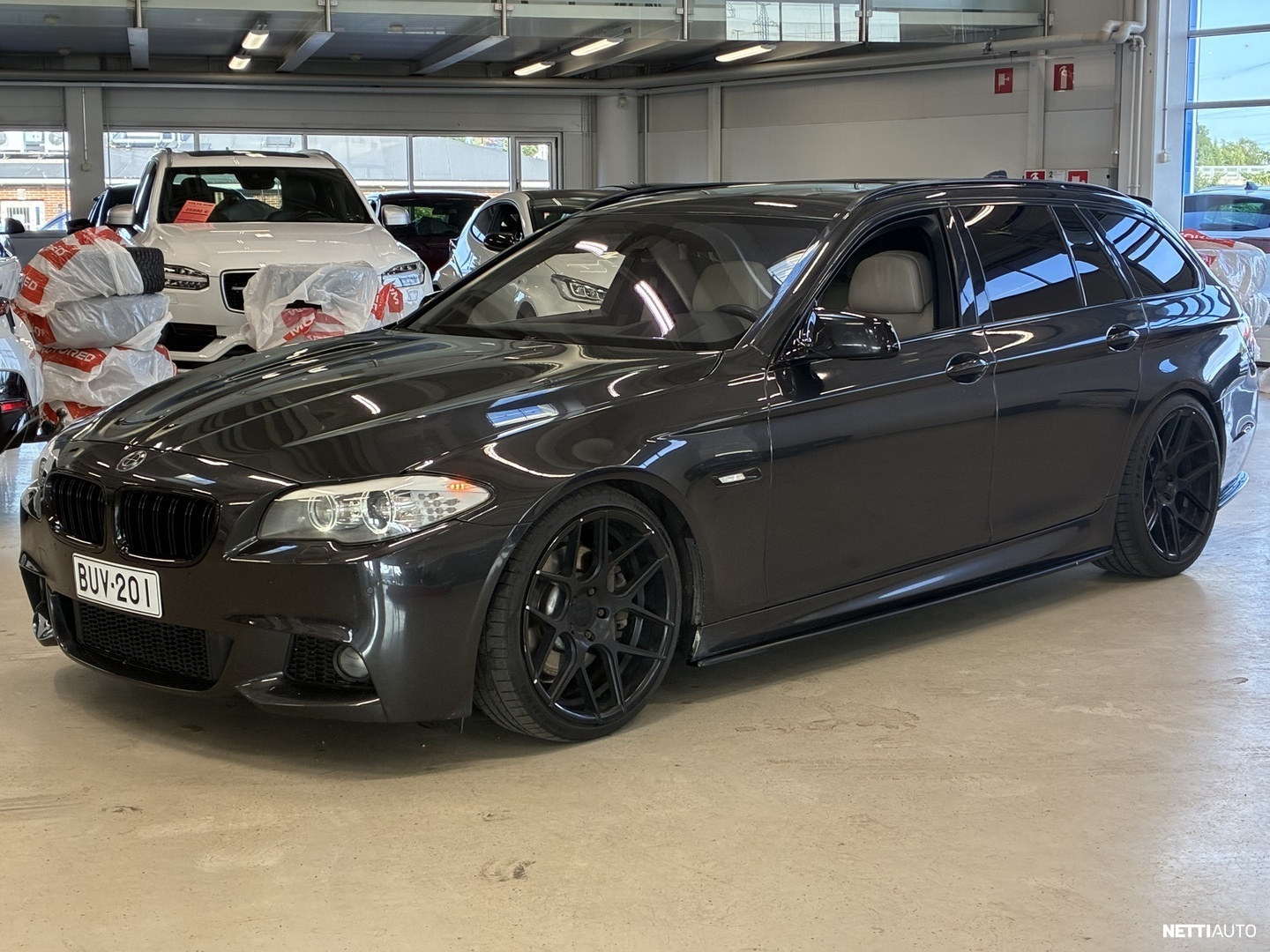 BMW 530