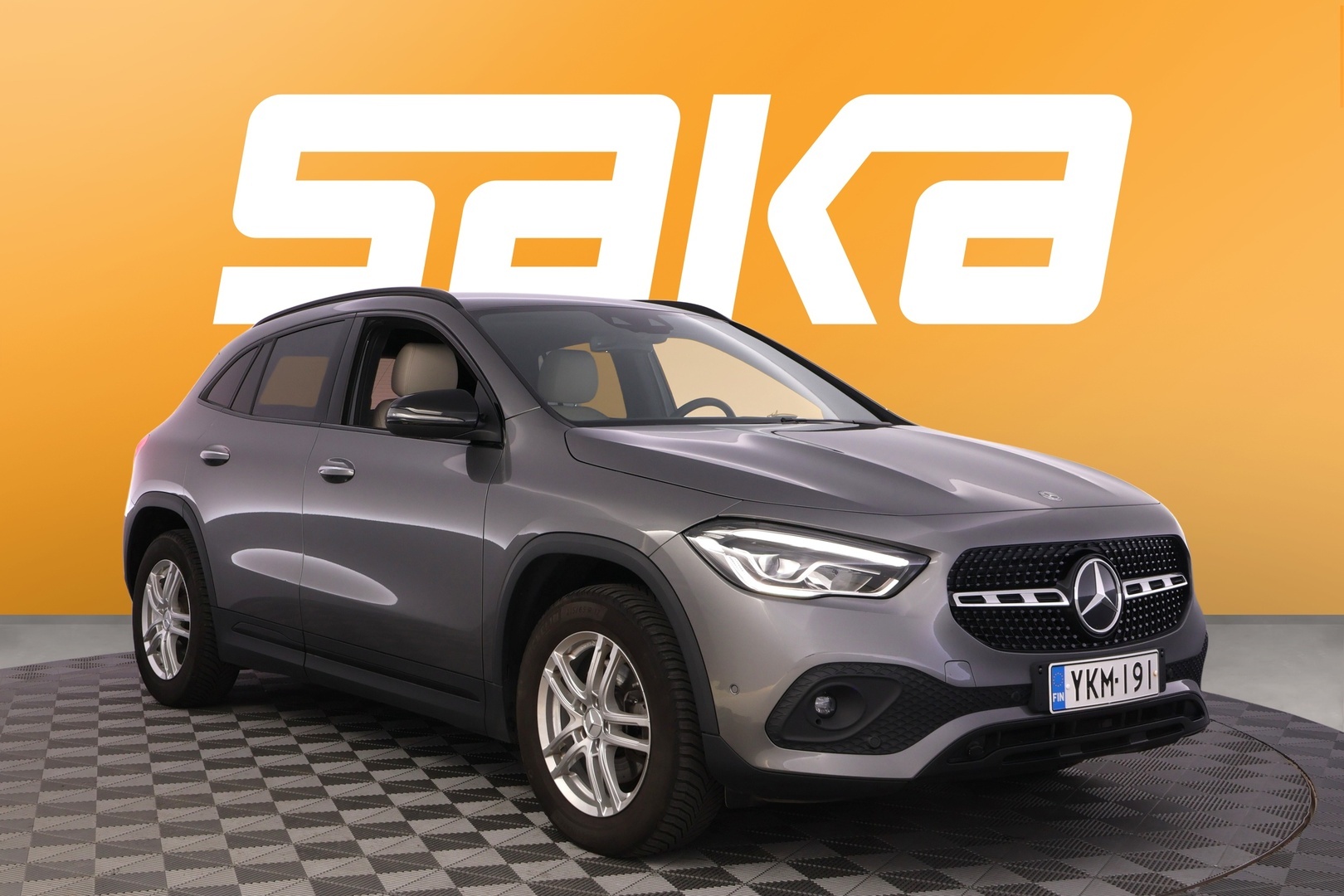 Mercedes-Benz GLA