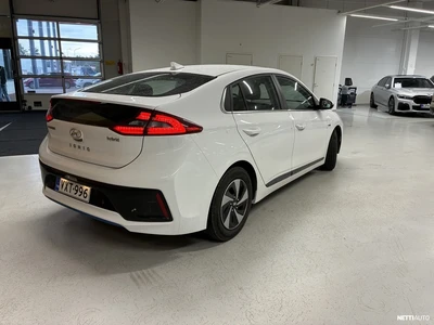 Hyundai Ioniq Hybrid DCT Style 2018, photo 2/4