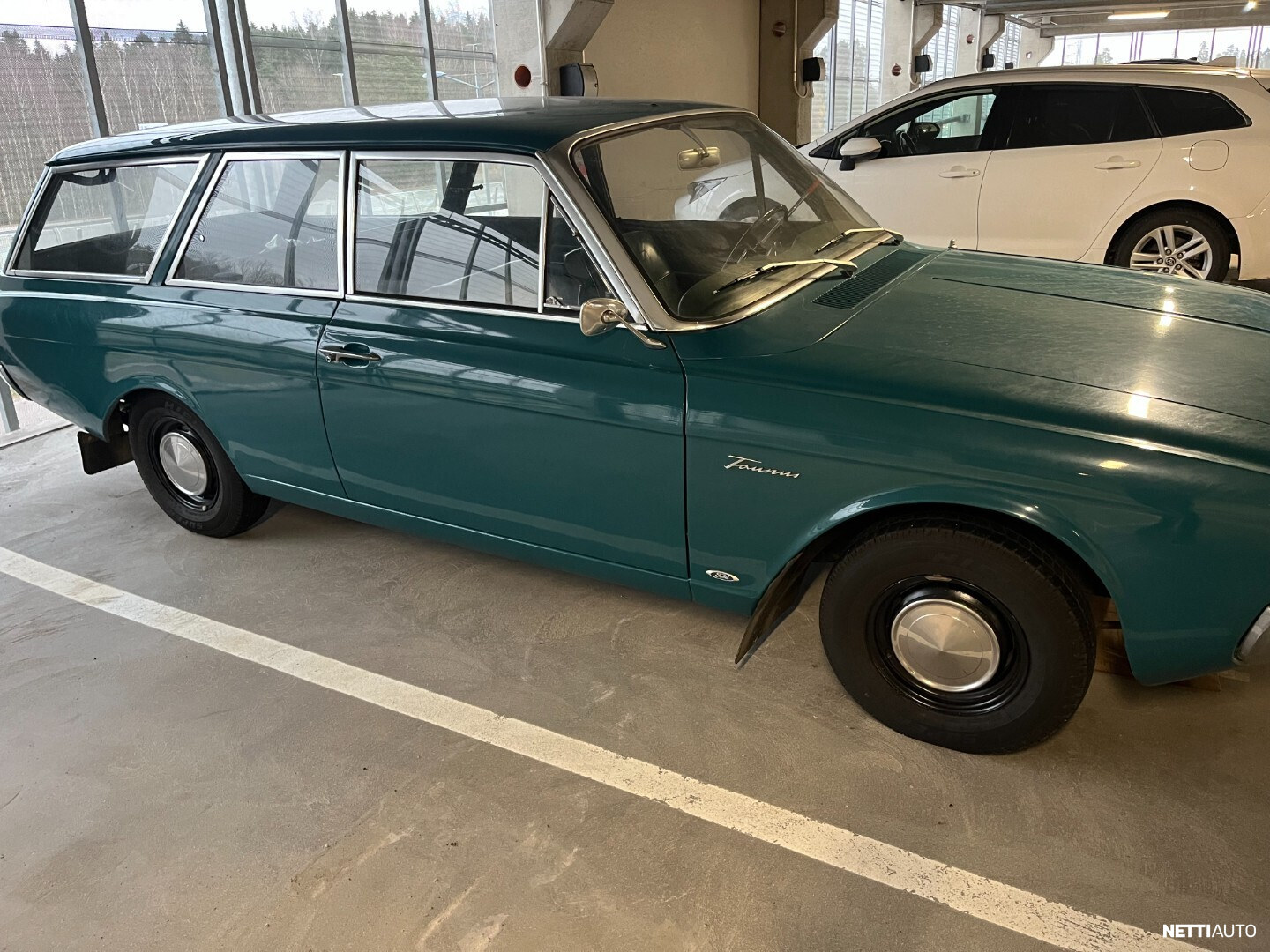 Ford 17 M