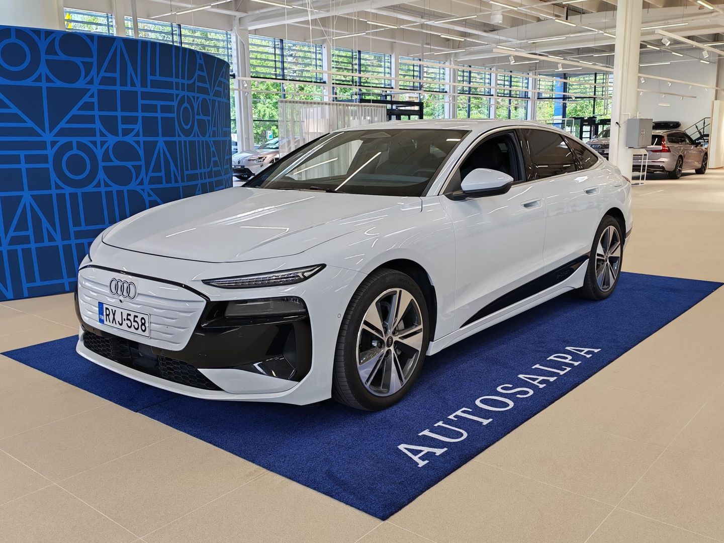 Audi A6 e-tron