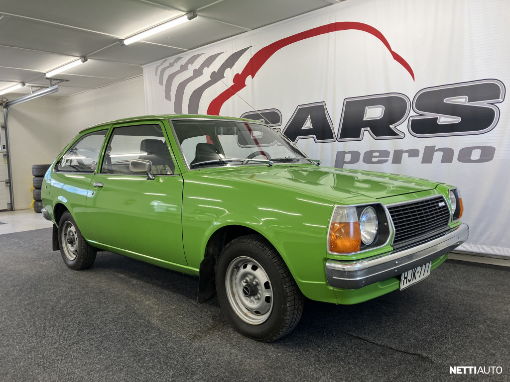 Mazda 323