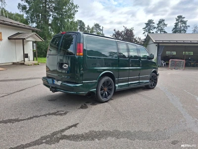 Chevrolet Express 2007, kuva 6/17