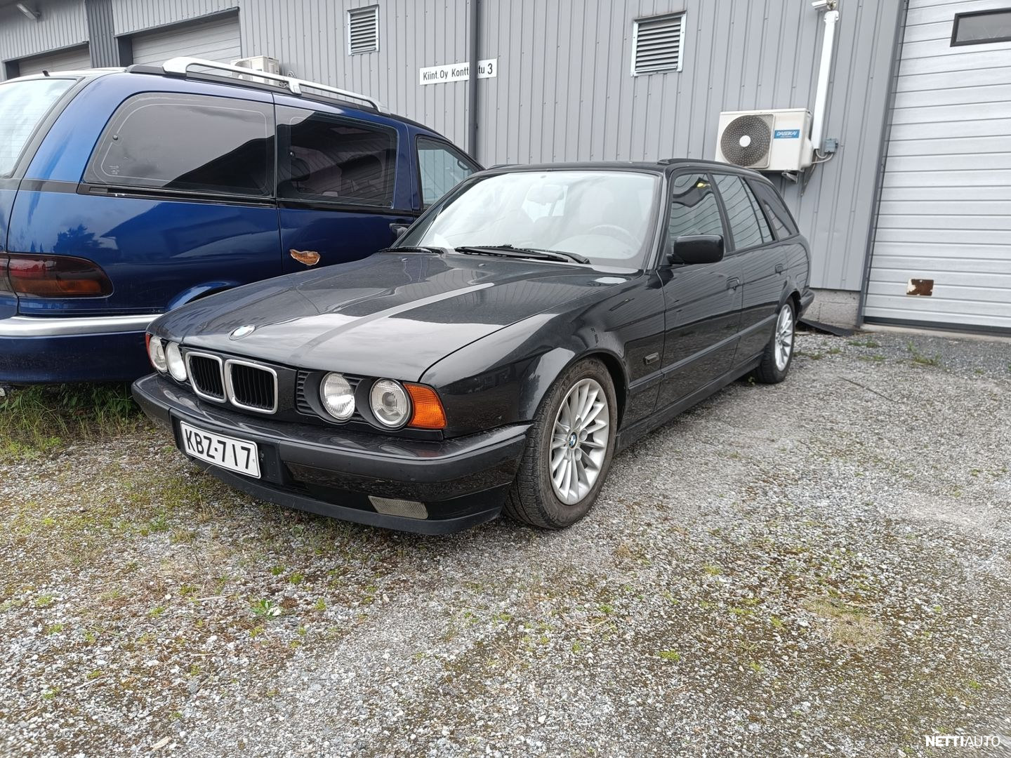 BMW 530