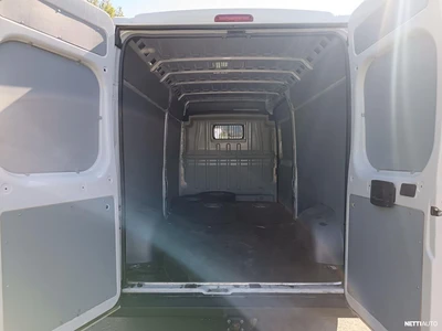 Peugeot Boxer L3H2 335 BlueHDi 140 S&S 2023, photo 7/21